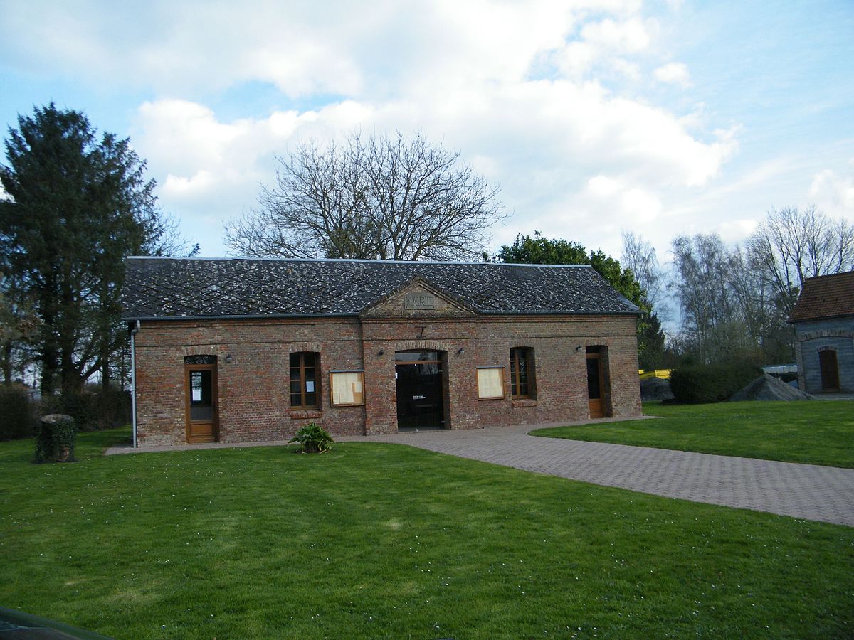 La Mairie De Tilloy Floriville Office de tourisme Aumale blangy sur bresle