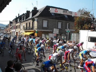 Course de cyclisme à blangy sur Bresle